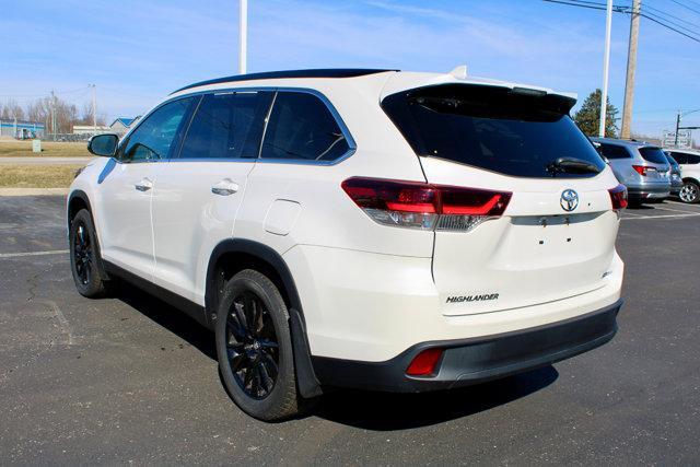 used 2019 Toyota Highlander car, priced at $26,739