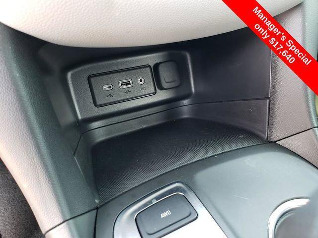 used 2023 Chevrolet Equinox car, priced at $17,640