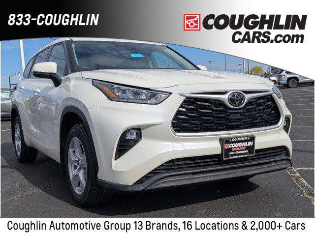 used 2020 Toyota Highlander car, priced at $23,259