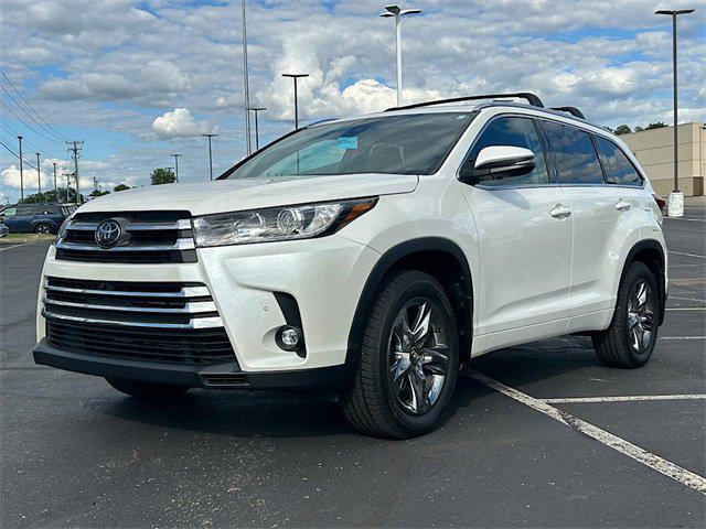 used 2019 Toyota Highlander car, priced at $32,233
