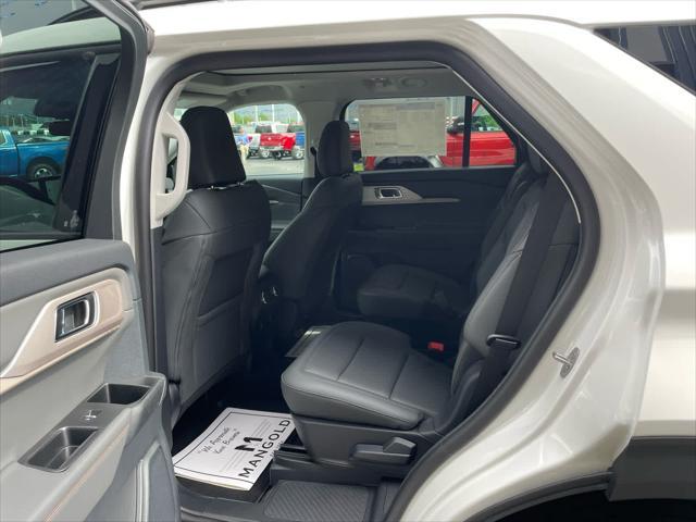 new 2025 Ford Explorer car, priced at $51,820