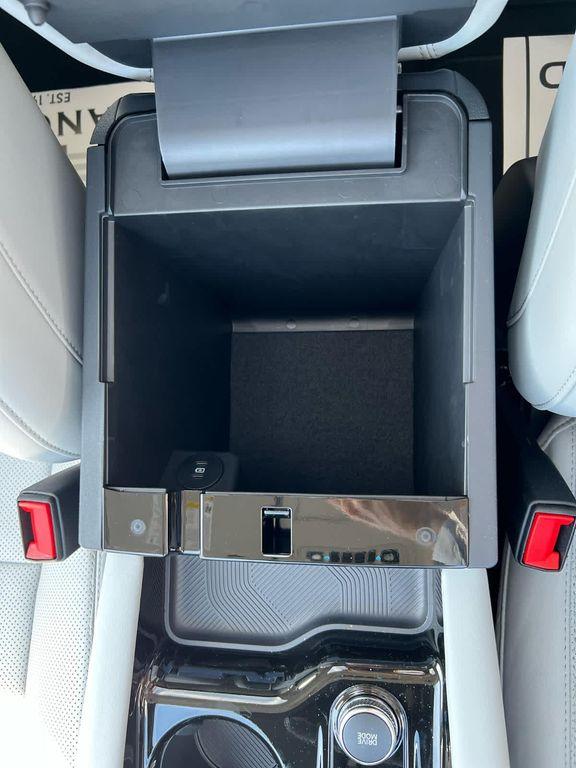 new 2025 Ford Explorer car, priced at $61,800