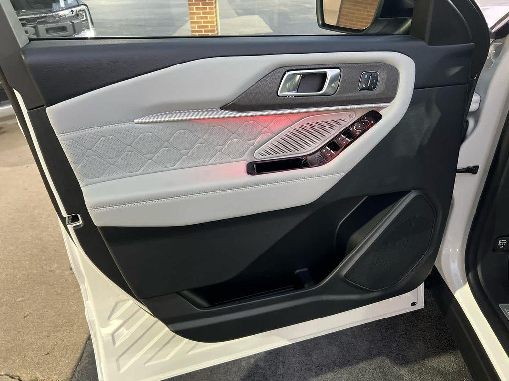 new 2025 Ford Explorer car, priced at $61,740
