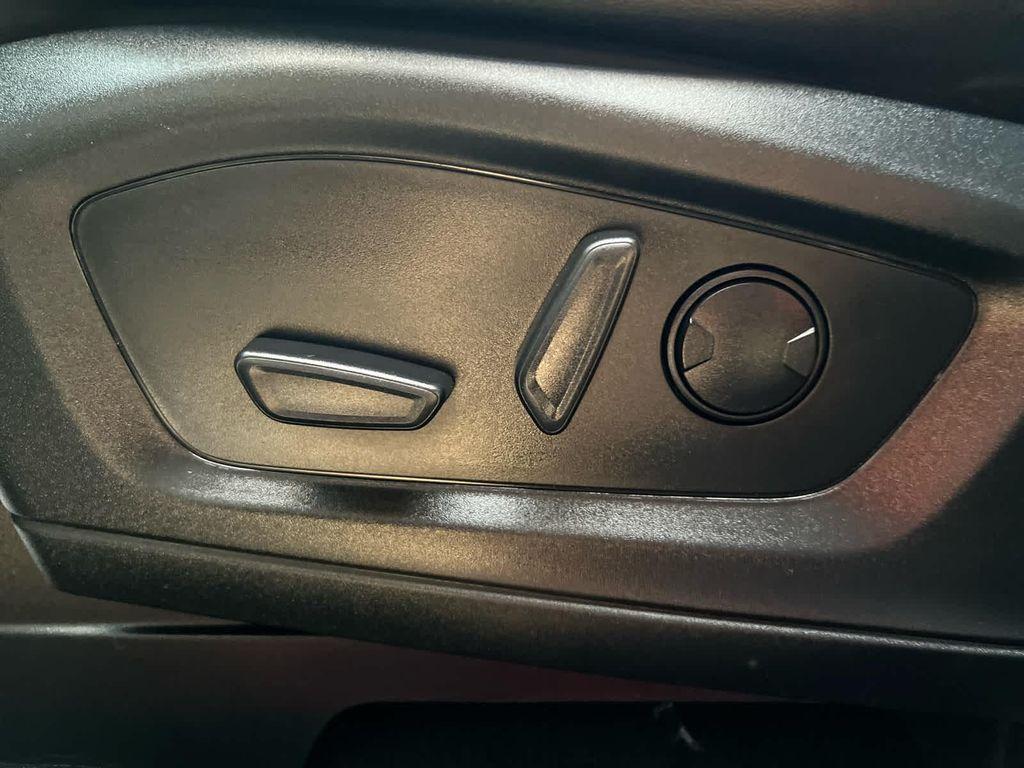 used 2024 Ford Explorer car, priced at $31,751