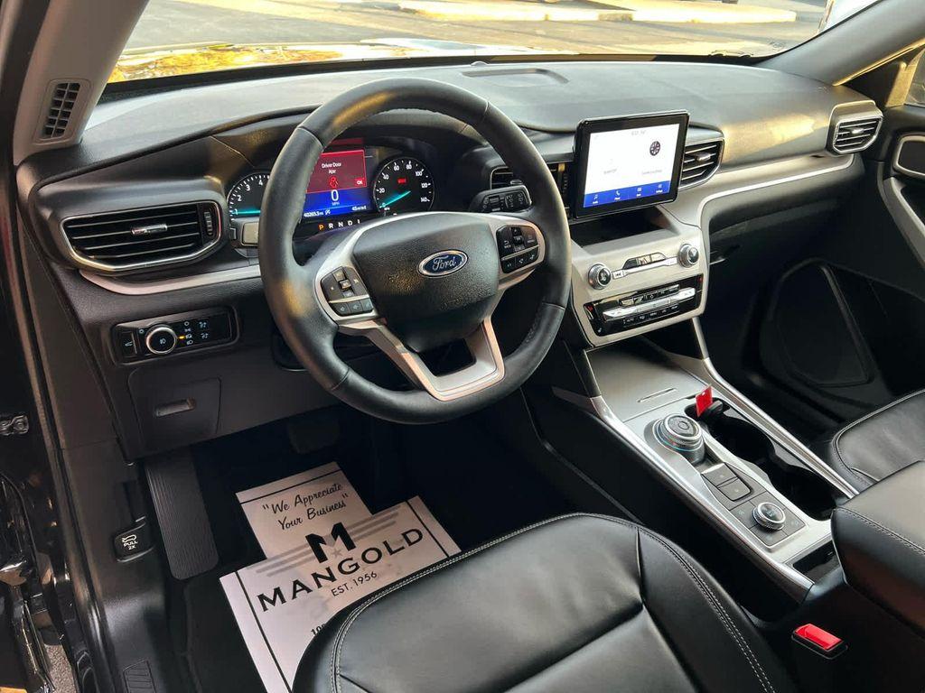 used 2024 Ford Explorer car, priced at $31,751
