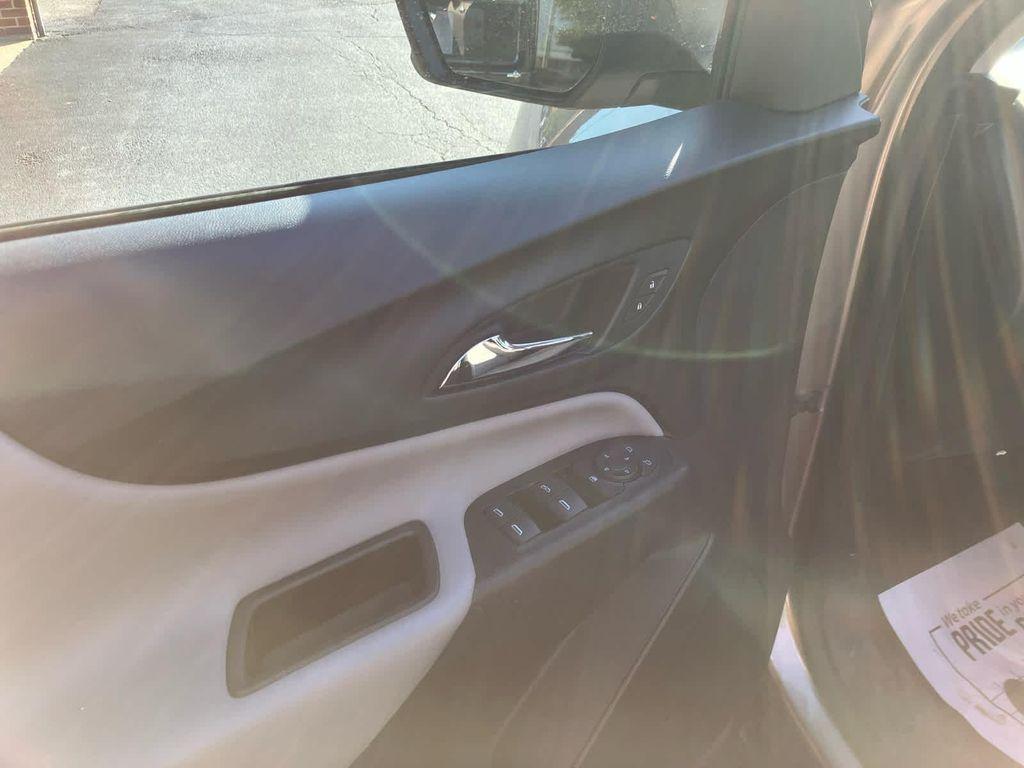 used 2019 Chevrolet Equinox car, priced at $17,898