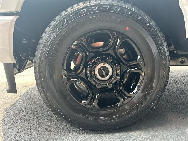 new 2025 Ford F-350 car, priced at $61,530
