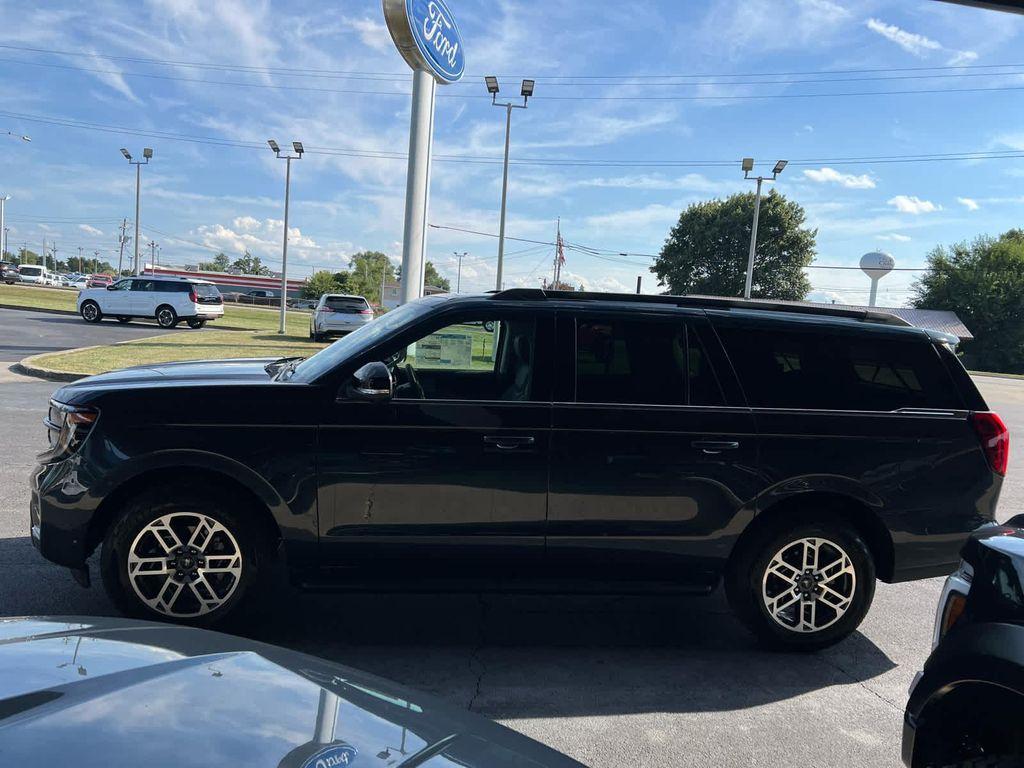new 2025 Ford Expedition Max car, priced at $75,385