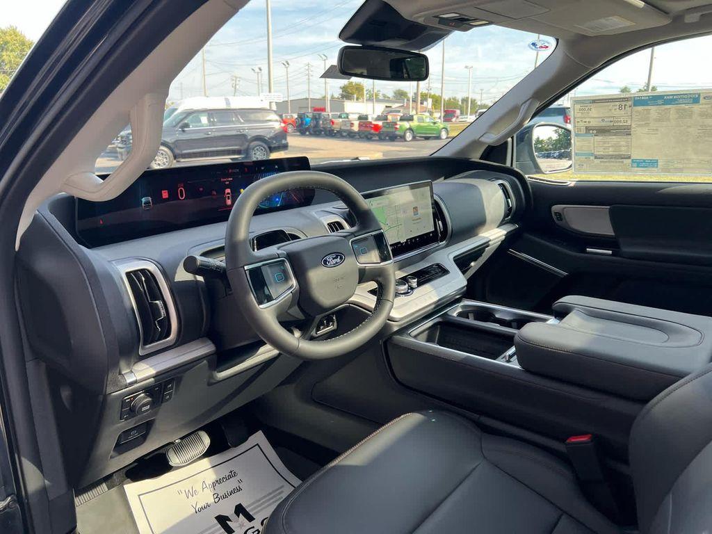 new 2025 Ford Expedition Max car, priced at $75,385