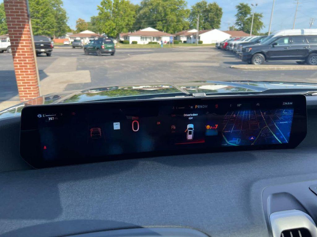 new 2025 Ford Expedition Max car, priced at $75,385