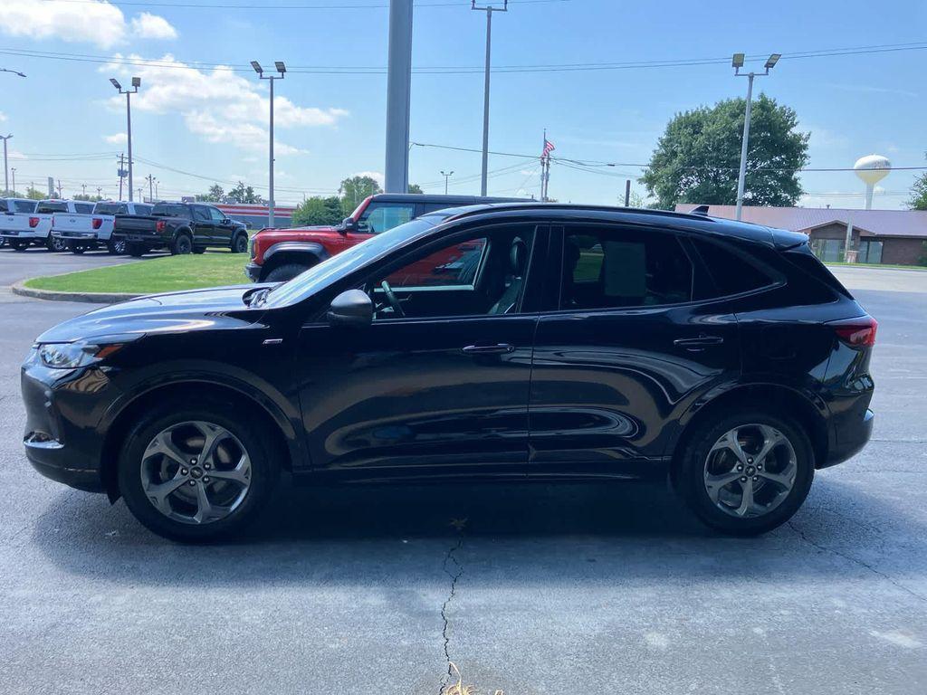 used 2023 Ford Escape car, priced at $28,321