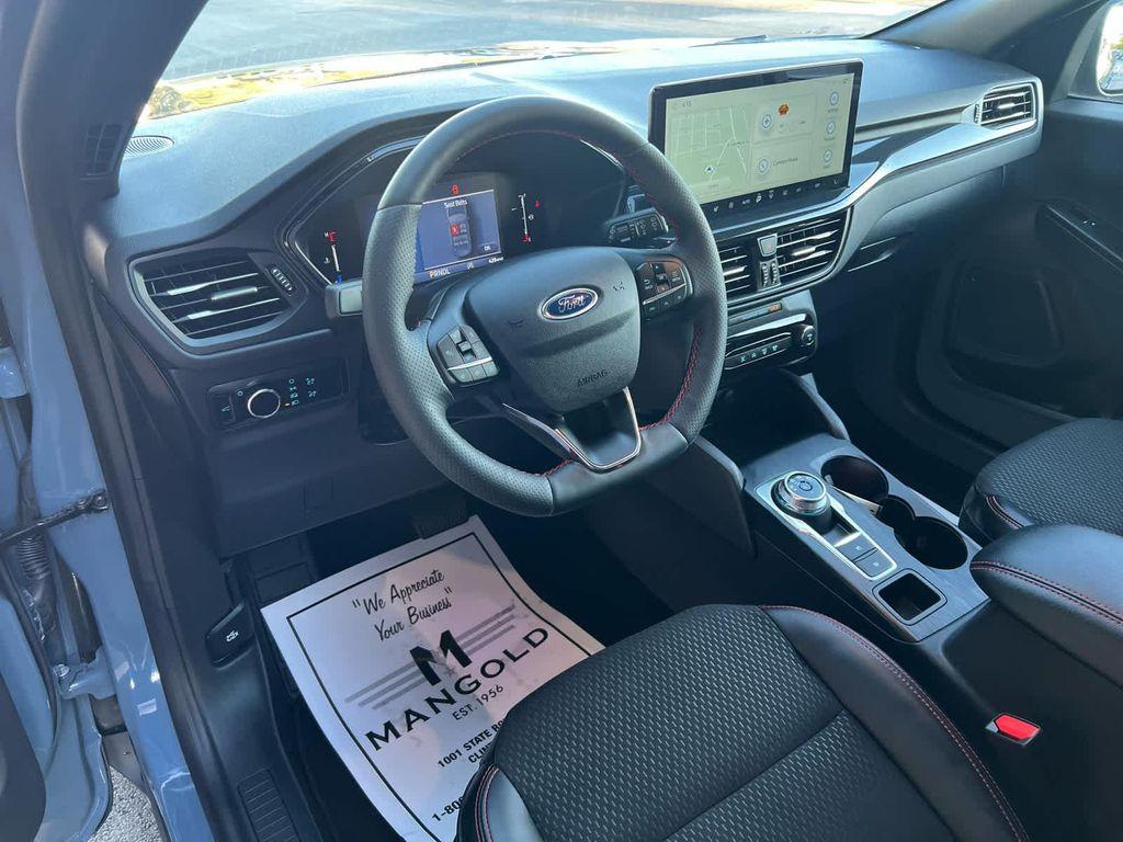 used 2025 Ford Escape car, priced at $28,615