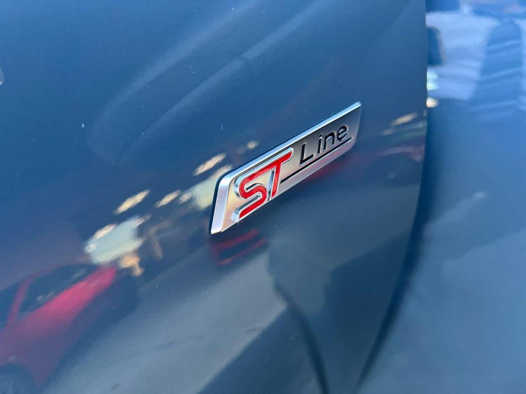 used 2025 Ford Escape car, priced at $28,615