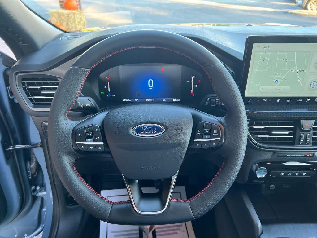 used 2025 Ford Escape car, priced at $28,615