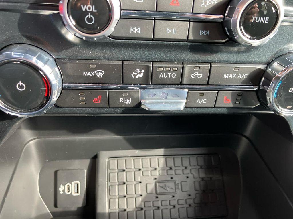 new 2025 Ford F-150 car, priced at $62,835