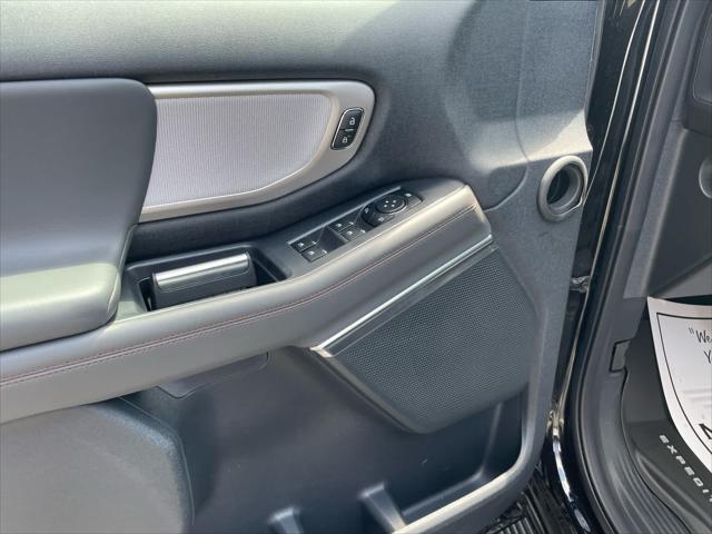 new 2025 Ford Expedition Max car, priced at $70,195