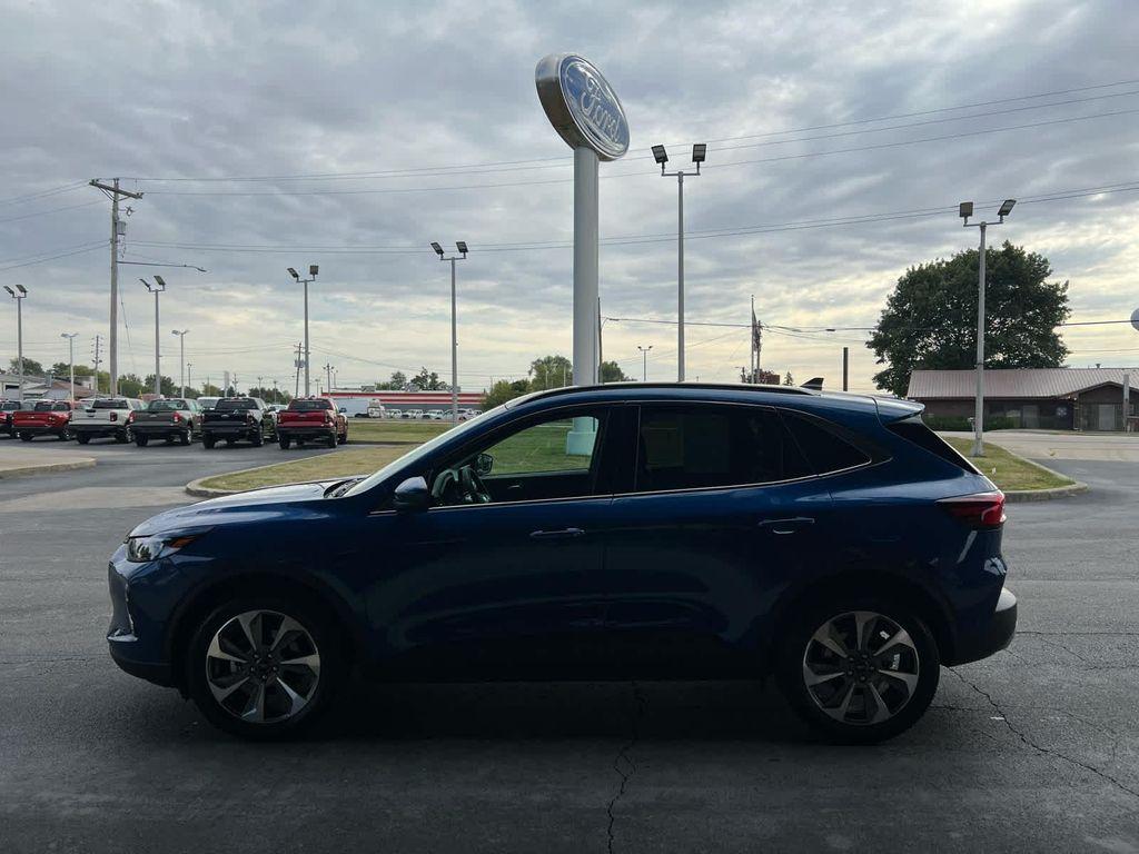 used 2023 Ford Escape car, priced at $30,439