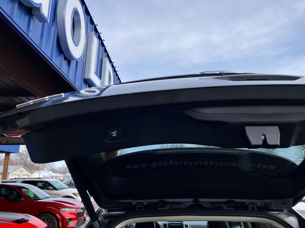 used 2022 Ford Edge car, priced at $24,925