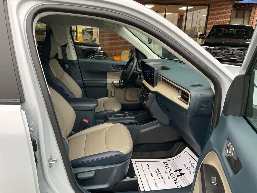 new 2025 Ford Maverick car, priced at $39,630