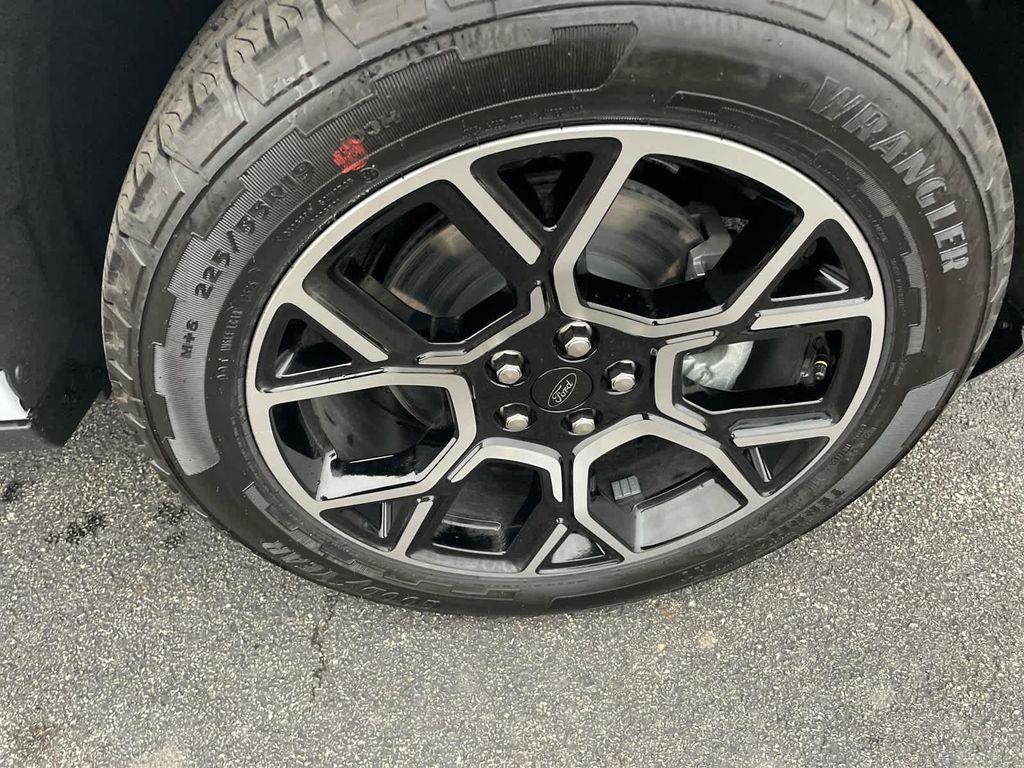 new 2025 Ford Maverick car, priced at $39,630