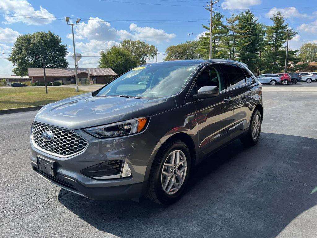 used 2023 Ford Edge car, priced at $23,123