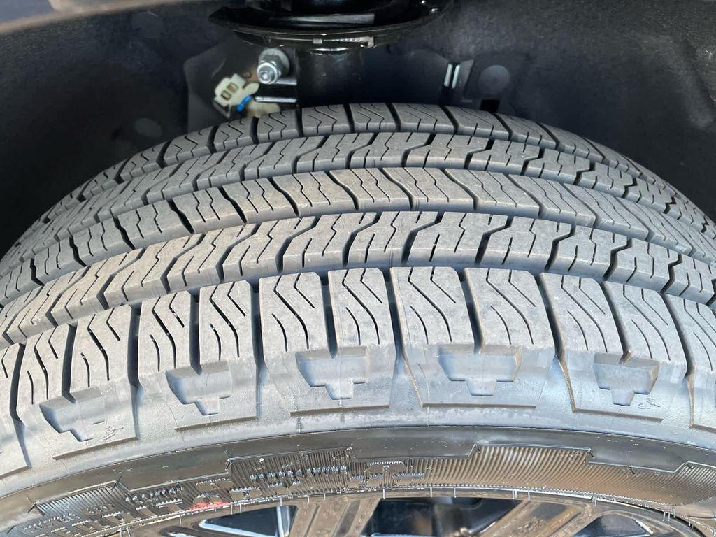 new 2025 Ford Maverick car, priced at $38,260