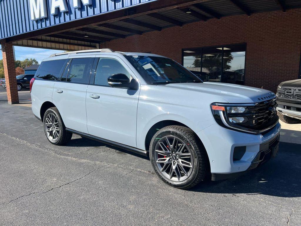 new 2025 Ford Expedition car, priced at $86,225