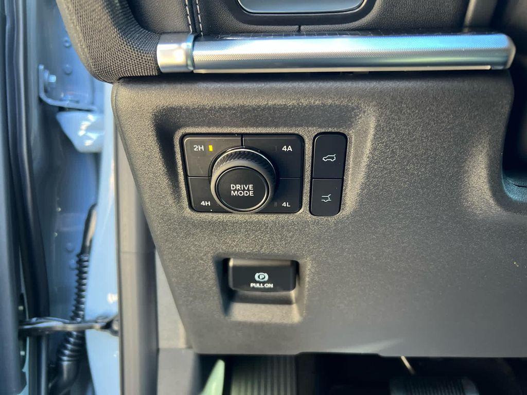 new 2025 Ford Expedition car, priced at $86,225