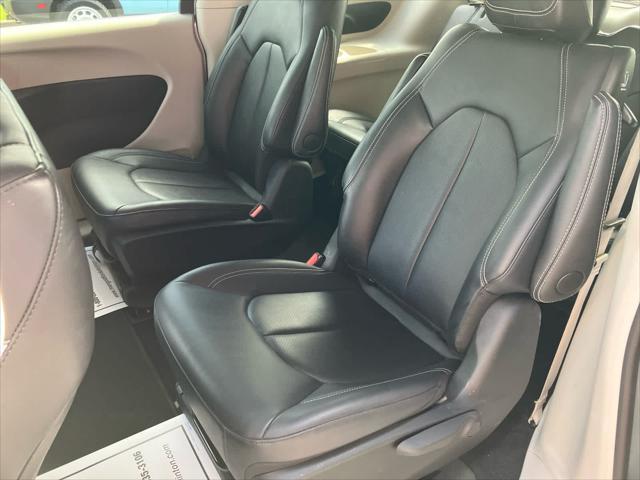 used 2024 Chrysler Pacifica Hybrid car, priced at $32,485