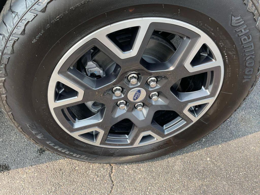 new 2025 Ford F-150 car, priced at $51,860