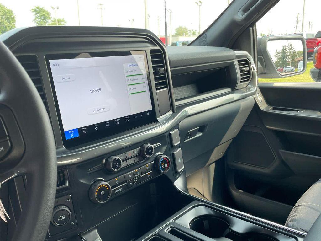 new 2025 Ford F-150 car, priced at $51,860