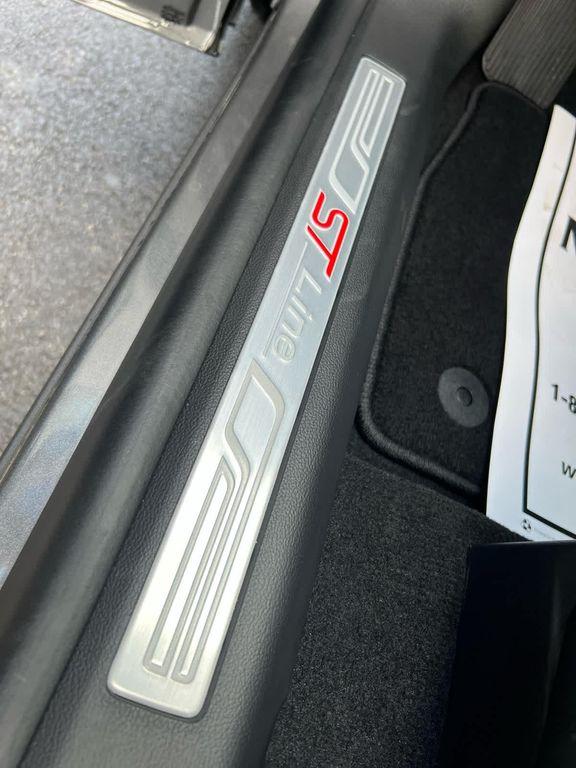 new 2025 Ford Explorer car, priced at $53,730