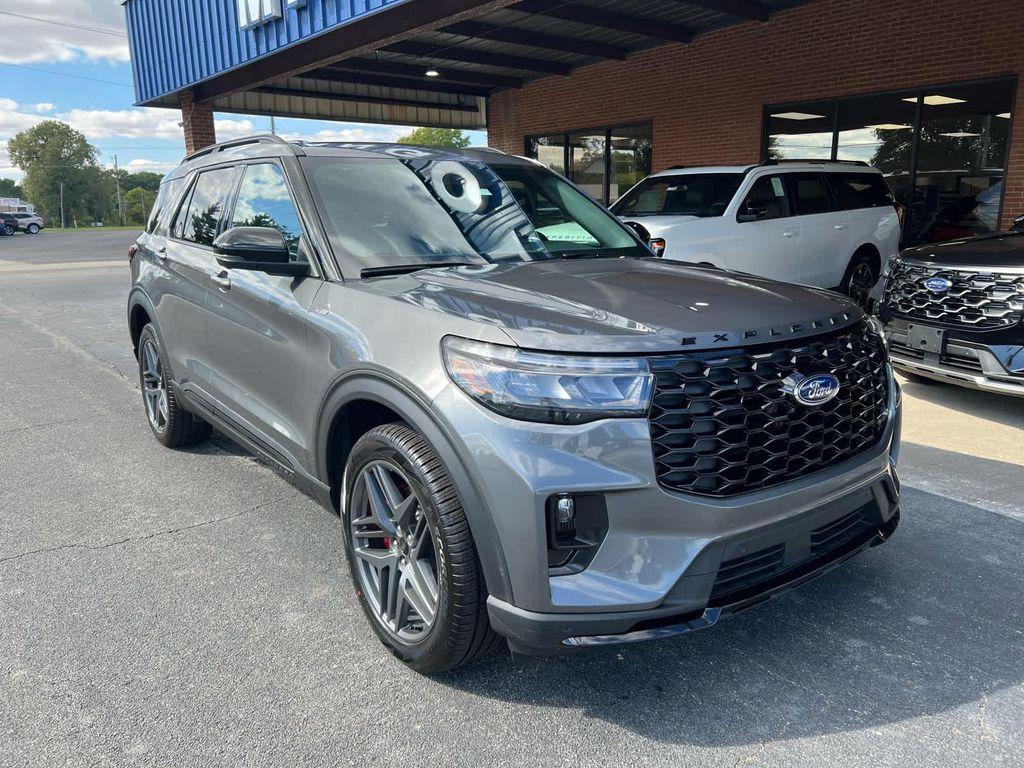 new 2025 Ford Explorer car, priced at $53,730