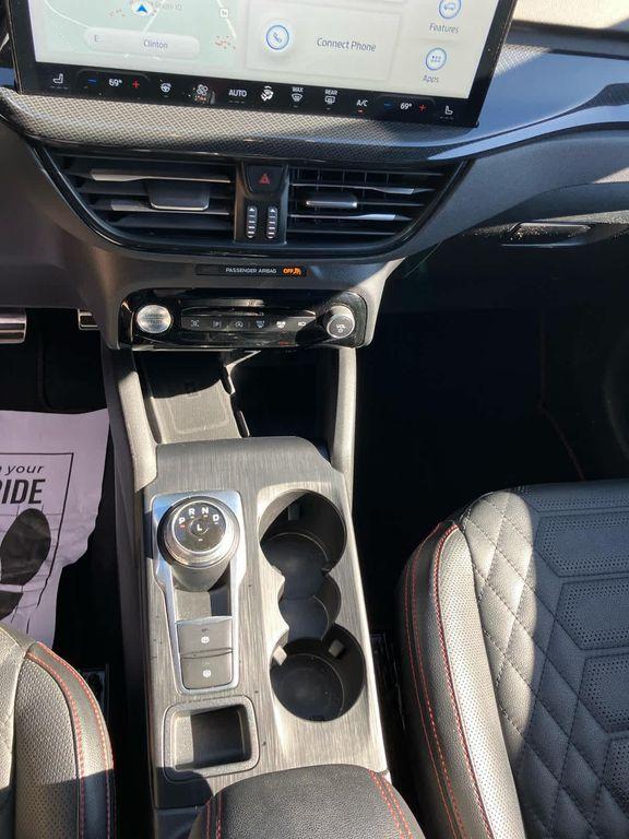 used 2023 Ford Escape car, priced at $26,783