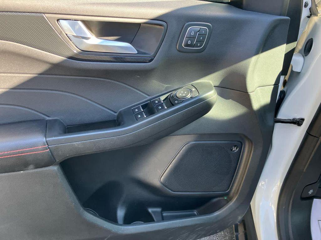 used 2023 Ford Escape car, priced at $26,783