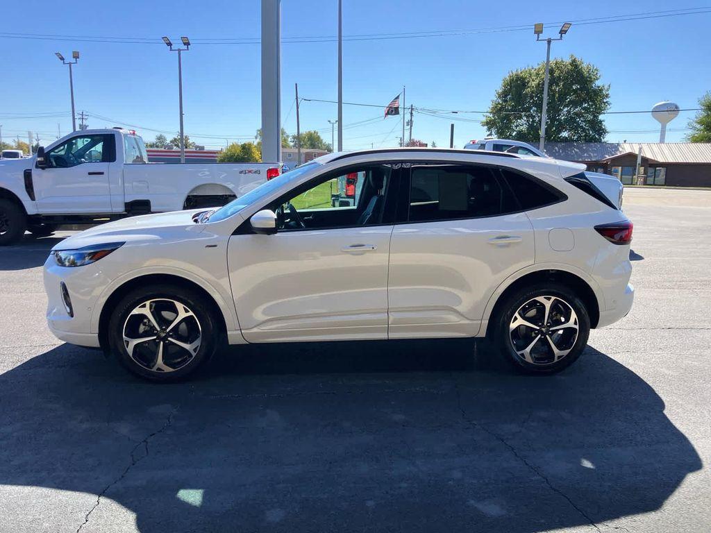 used 2023 Ford Escape car, priced at $26,783