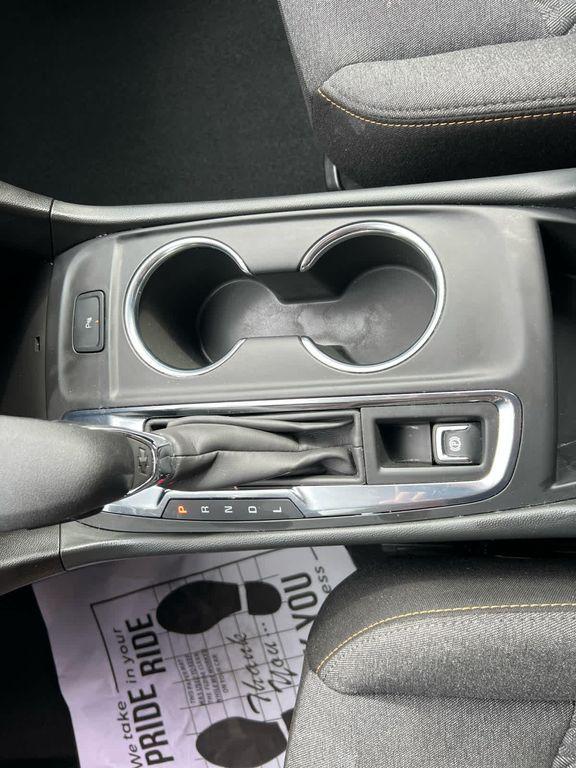 used 2023 Chevrolet Equinox car, priced at $23,520