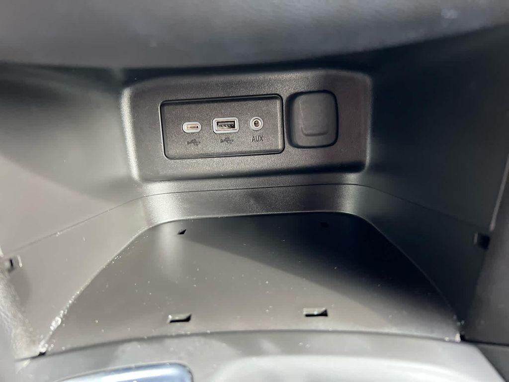 used 2023 Chevrolet Equinox car, priced at $23,520