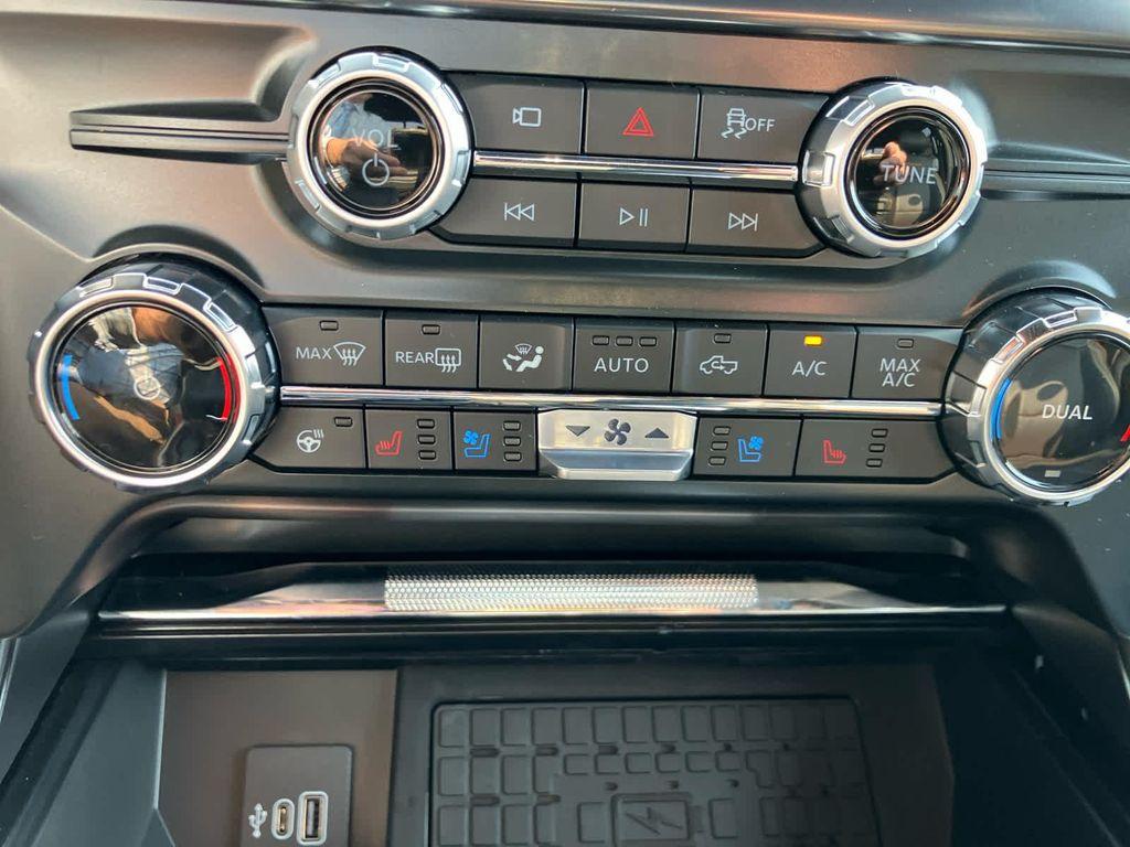 new 2025 Ford F-150 car, priced at $80,040