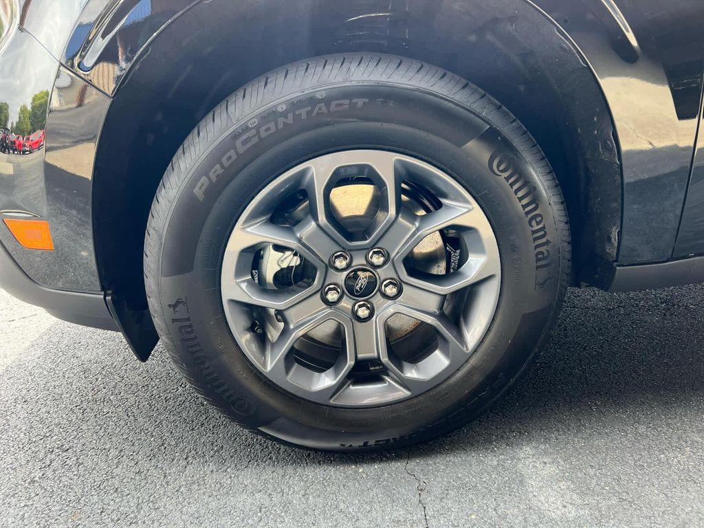 new 2025 Ford Maverick car, priced at $37,990