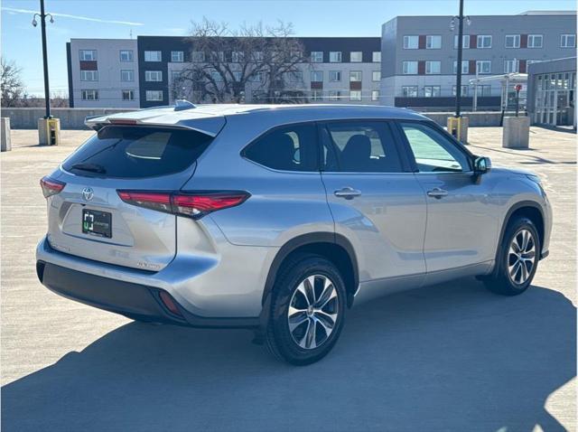 used 2021 Toyota Highlander car, priced at $26,990