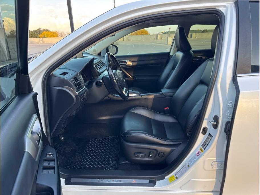 used 2017 Lexus CT 200h car, priced at $16,990