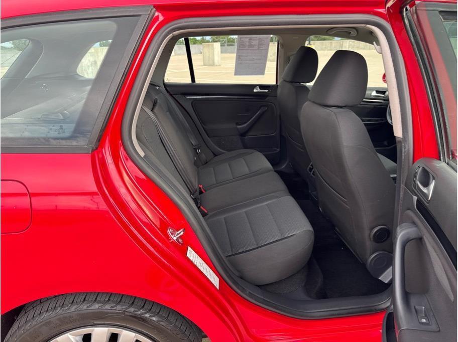 used 2014 Volkswagen Jetta SportWagen car, priced at $7,990