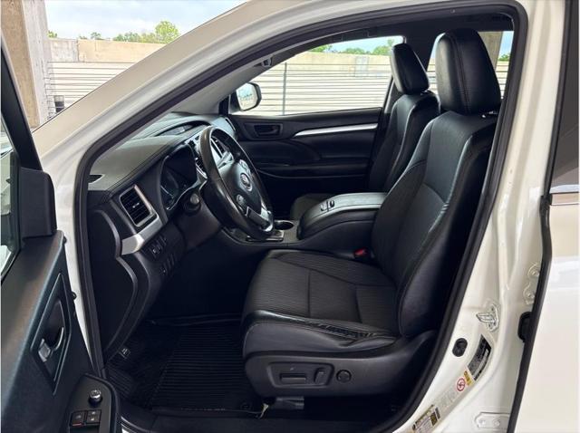used 2017 Toyota Highlander car, priced at $23,990