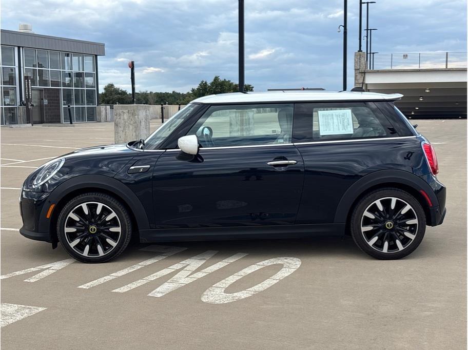 used 2024 MINI Hardtop car, priced at $22,490