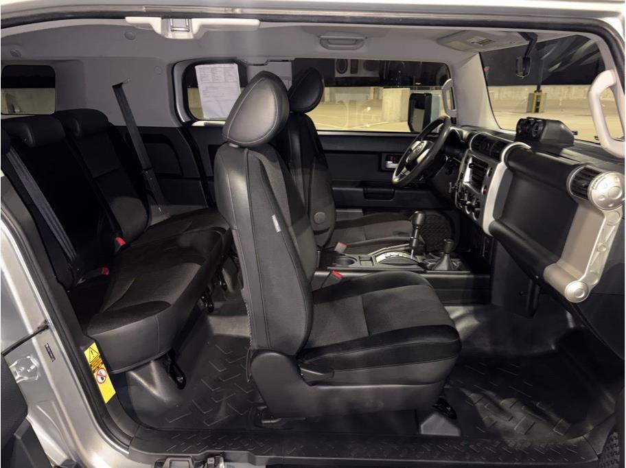 used 2008 Toyota FJ Cruiser car, priced at $20,990