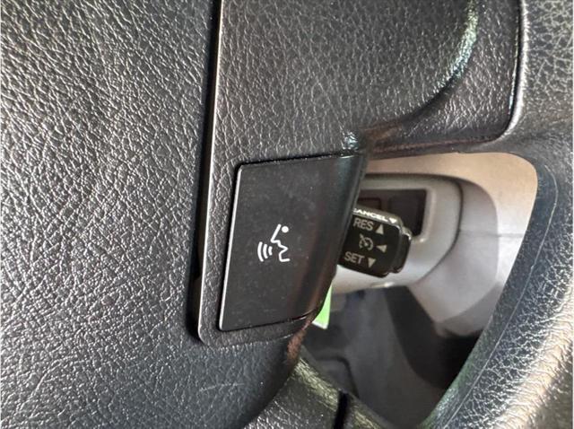used 2013 Toyota Tundra car, priced at $21,990