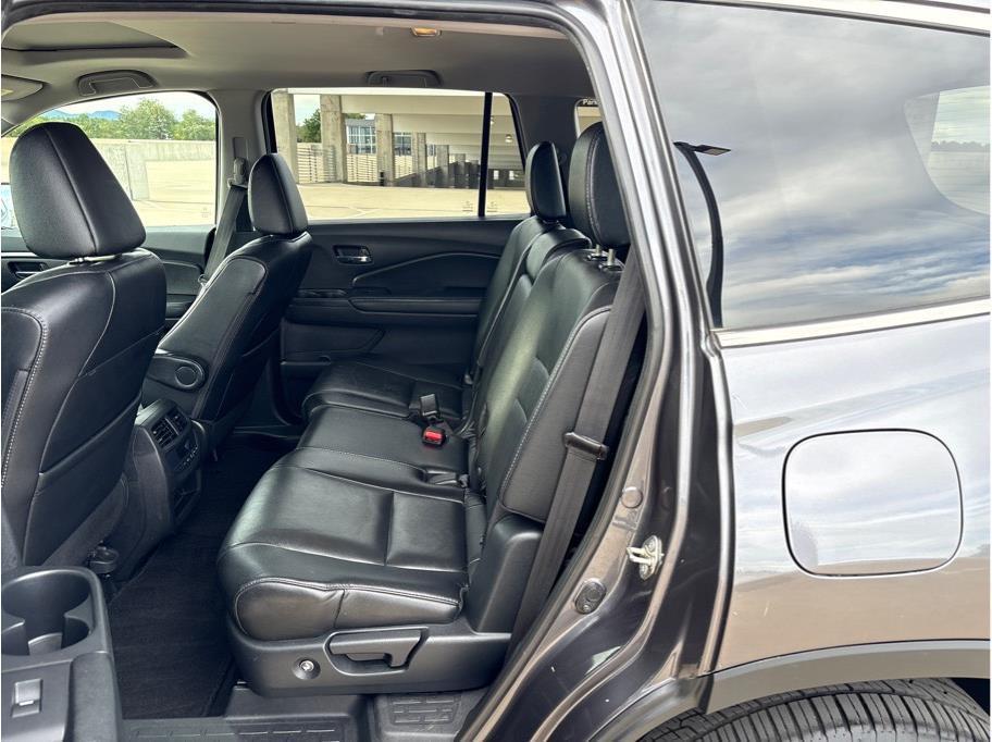 used 2017 Honda Pilot car, priced at $19,490