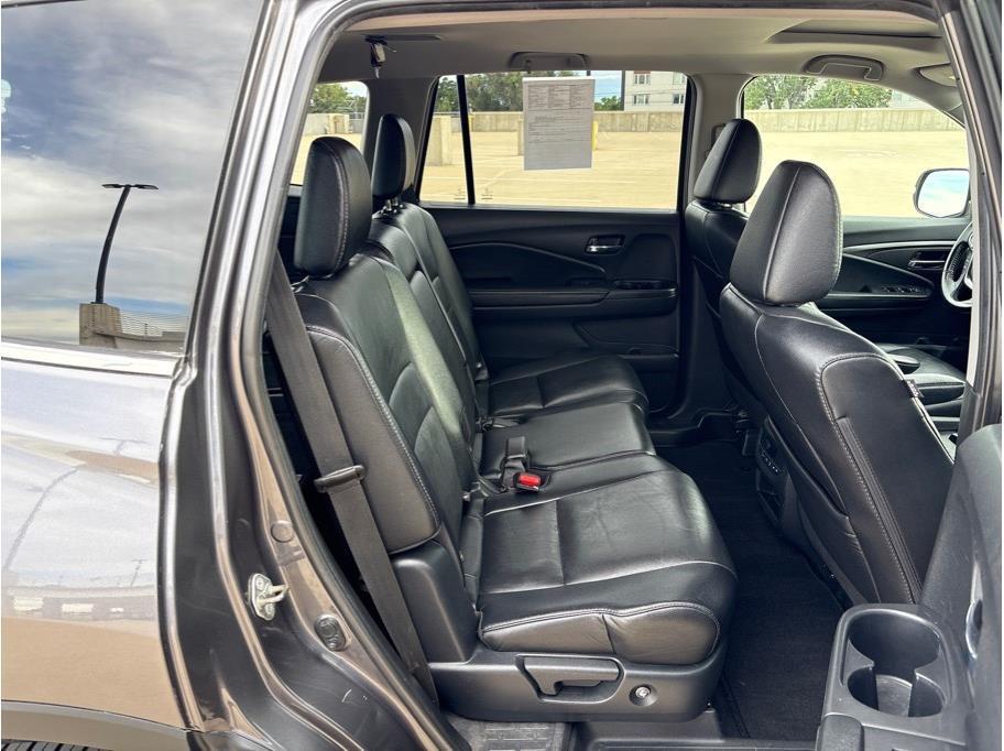 used 2017 Honda Pilot car, priced at $19,490