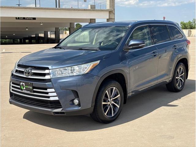 used 2017 Toyota Highlander car, priced at $24,990